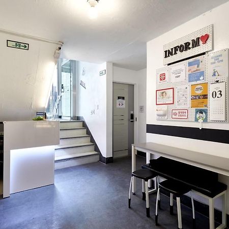 Jun Guesthouse Séoul Extérieur photo